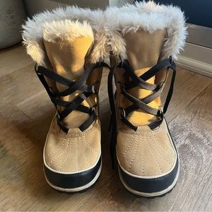 Sorel Winter Snow Tivoli Suede Boots (NL2089-373)